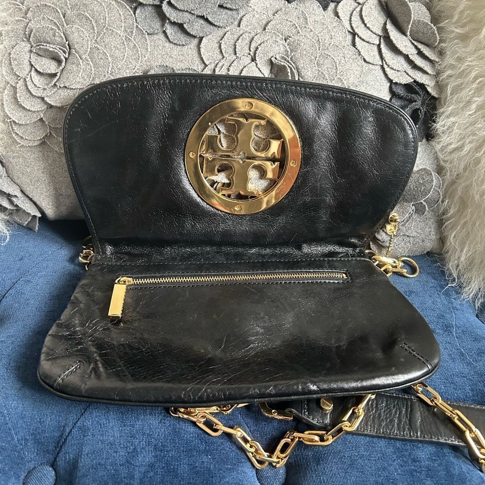Tory Burch Reva black leather crossbody bag - Picture 4 of 5